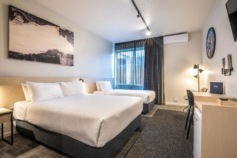 Nightcap At Keysborough Hotel - St Kilda Accommodation 15