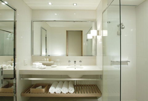 Crown Promenade Melbourne - St Kilda Accommodation 6