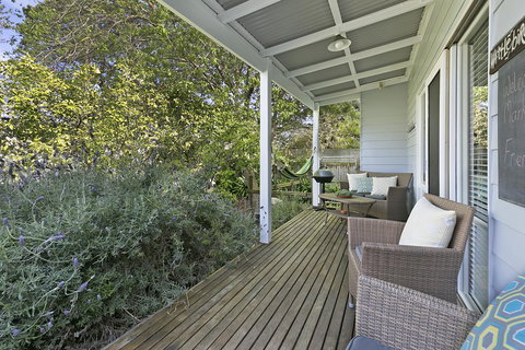 Bilinga Cottages - St Kilda Accommodation 2