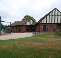 Greenvale Holiday Units - St Kilda Accommodation