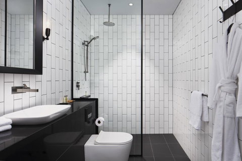 DoubleTree By Hilton Melbourne - St Kilda Accommodation 5