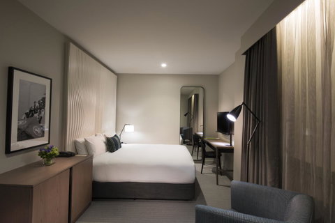 DoubleTree By Hilton Melbourne - St Kilda Accommodation 9