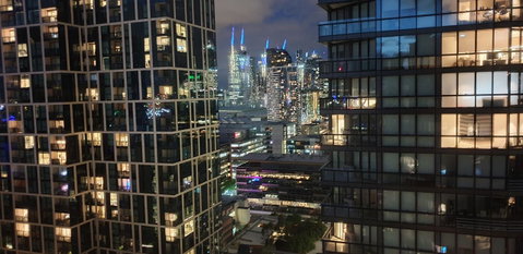 Best Views On Collins - St Kilda Accommodation 23