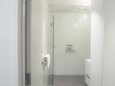 LittleStay Eporo - Central Apartments - St Kilda Accommodation 10