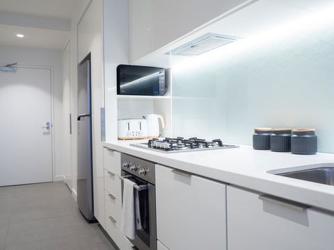 LittleStay Eporo - Central Apartments - St Kilda Accommodation 5