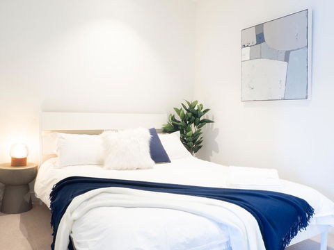 LittleStay Eporo - Central Apartments - St Kilda Accommodation 17
