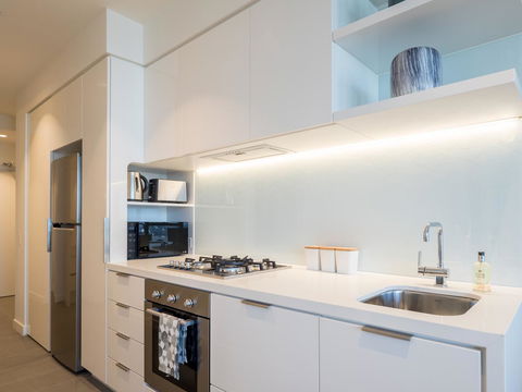 LittleStay Eporo - Central Apartments - St Kilda Accommodation 35