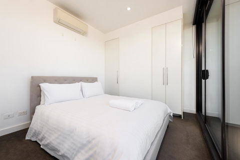 Amazing Accommodations: Vogue - St Kilda Accommodation 37