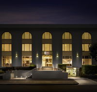 BEST WESTERN PLUS Travel Inn - St Kilda Accommodation