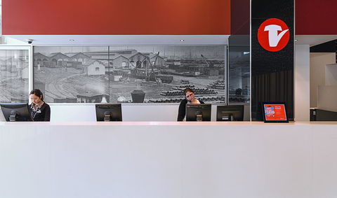 Travelodge Hotel Melbourne Docklands - St Kilda Accommodation 9
