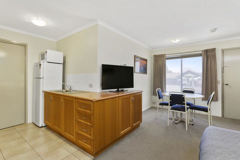 Comfort Inn Warrnambool International - St Kilda Accommodation 31
