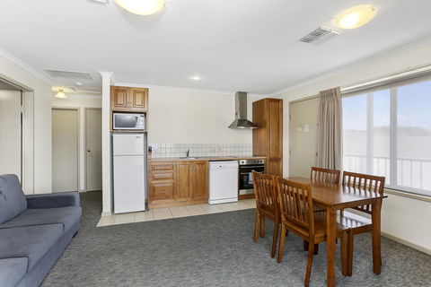 Comfort Inn Warrnambool International - St Kilda Accommodation 35