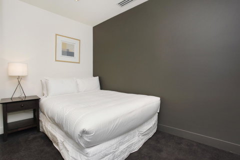 Corporate Keys - Freshwater Place - St Kilda Accommodation 25