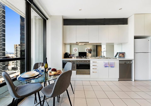Corporate Keys - Freshwater Place - St Kilda Accommodation 13
