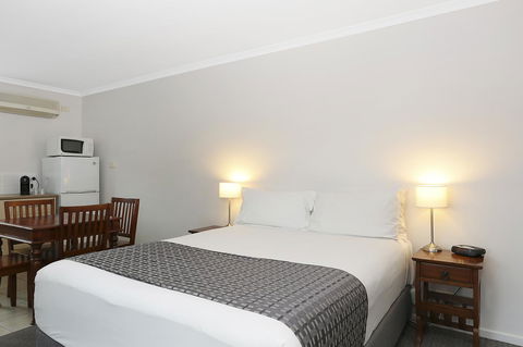 Quality Inn & Suites The Menzies - St Kilda Accommodation 16