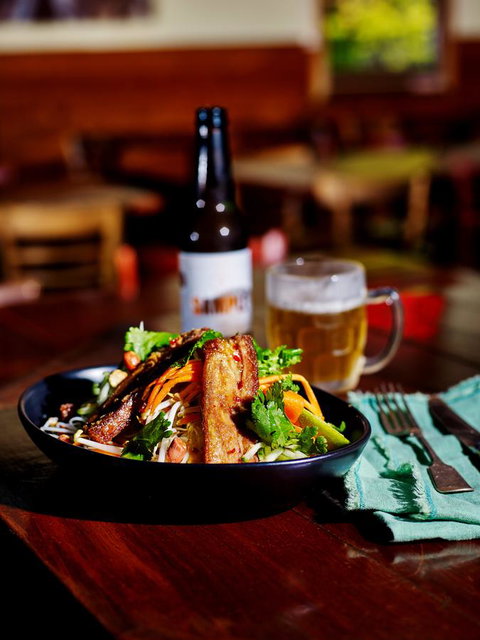 The Harrietville Snowline Hotel - St Kilda Accommodation 24