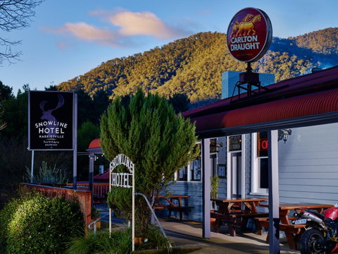 The Harrietville Snowline Hotel - St Kilda Accommodation 0