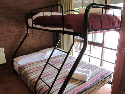 The Harrietville Snowline Hotel - St Kilda Accommodation 19