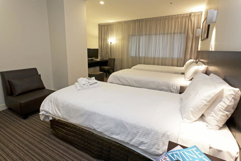 Causeway 353 Hotel - St Kilda Accommodation 20