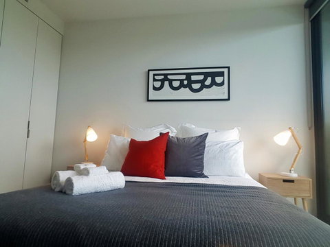 Apartments In Richmond Church St Near MCG - St Kilda Accommodation 9