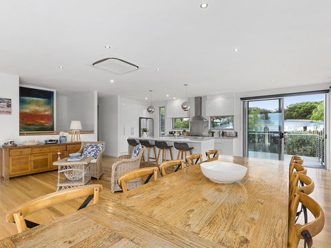Aireys Ocean View - St Kilda Accommodation 3