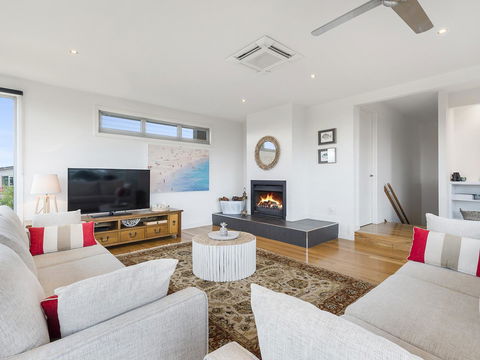 Aireys Ocean View - St Kilda Accommodation 2