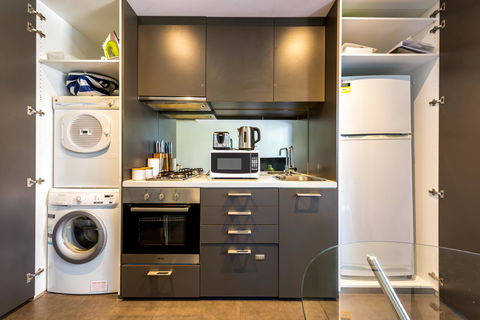 Amazing Accommodations : South Yarra - St Kilda Accommodation 13