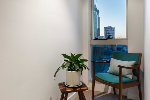 Auguste, Melbourne CBD Private Accommodation With Parking - St Kilda Accommodation 8