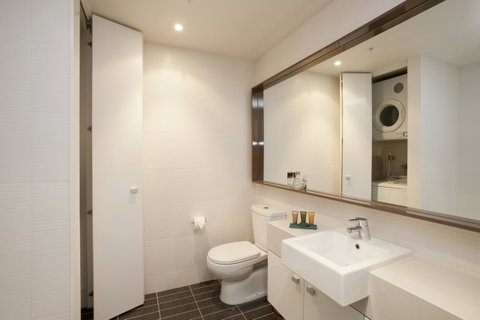 28 Nights Apartments - St Kilda Accommodation 10