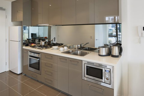 28 Nights Apartments - St Kilda Accommodation 15