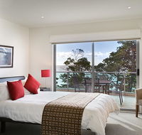 Waves Apartments - St Kilda Accommodation