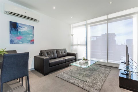 Royal Stays Apartments Melbourne- Southbank - St Kilda Accommodation 15