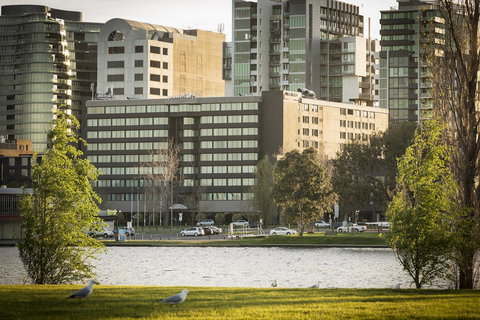 Pullman Melbourne Albert Park - St Kilda Accommodation 1
