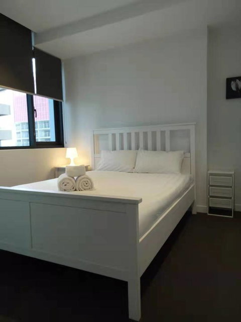 AH Accommodation@ Spencer - St Kilda Accommodation 3