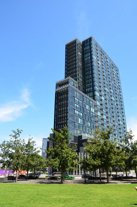 Orange Stay At Collins Wharf - St Kilda Accommodation 34