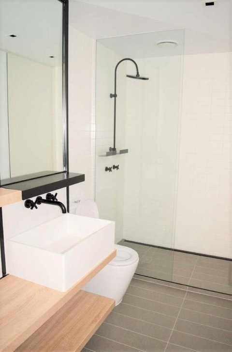 Readyset Stadium - St Kilda Accommodation 13