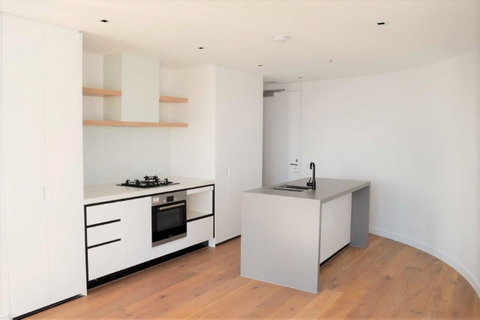 Readyset Stadium - St Kilda Accommodation 16