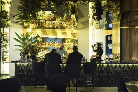 Adelphi Hotel - St Kilda Accommodation 2