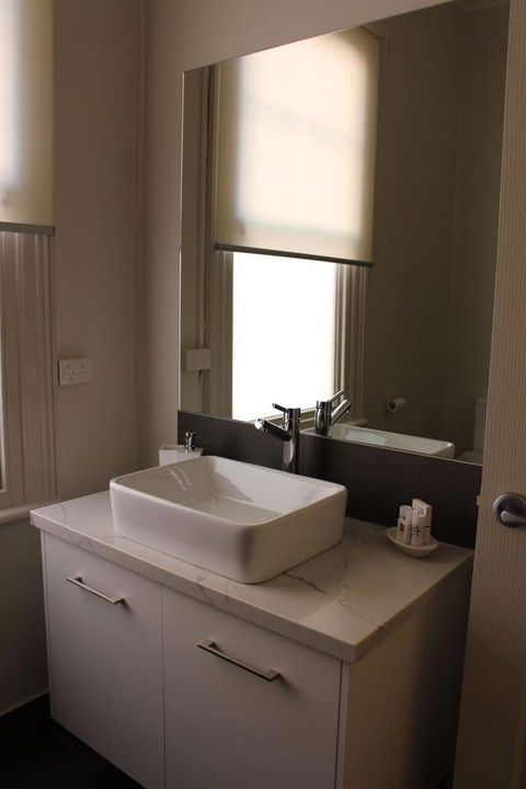 Abbey View - St Kilda Accommodation 17