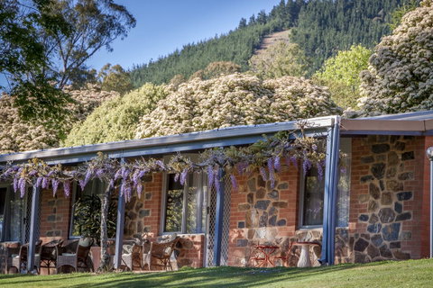 Bright Mystic Valley - St Kilda Accommodation 24
