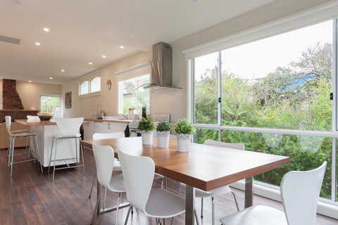 Sundowner - St Kilda Accommodation 6