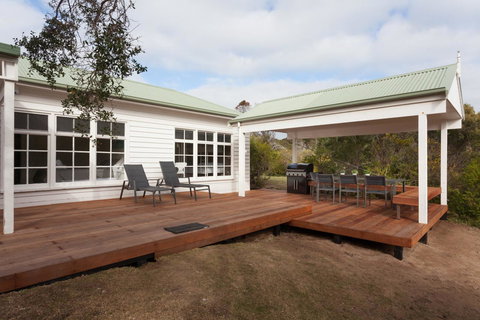 Sundowner - St Kilda Accommodation 1