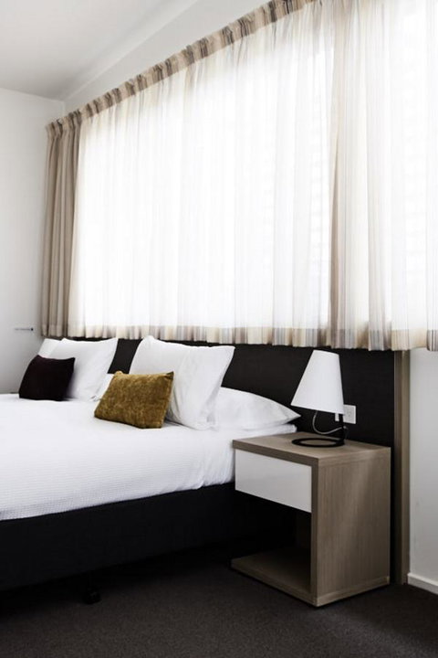 Quarters At Flinders Hotel - St Kilda Accommodation 14