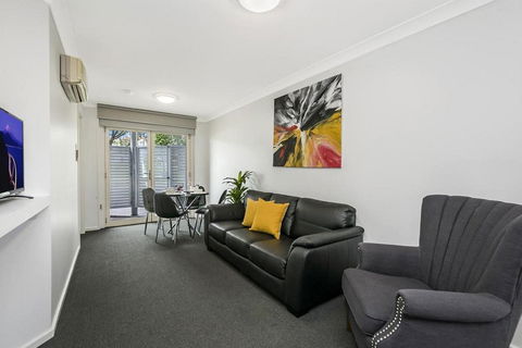 Apartments 521 - St Kilda Accommodation 8