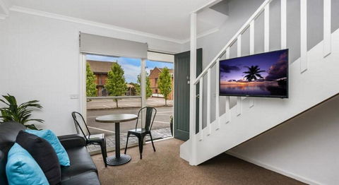 Apartments 521 - St Kilda Accommodation 3