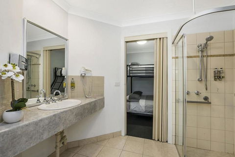 Apartments 521 - St Kilda Accommodation 10