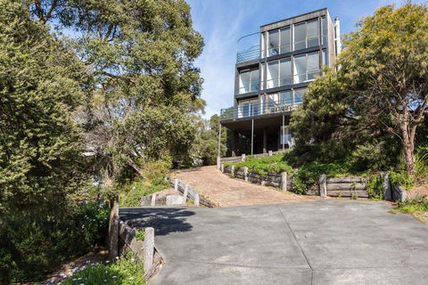 The Blairgowrie Glasshouse: 360 Views - St Kilda Accommodation 2