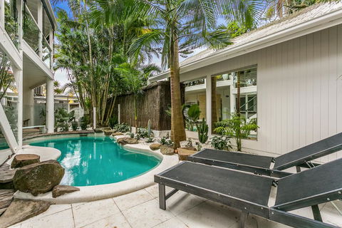 The Cactus Rose Villa - St Kilda Accommodation 1