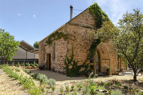 The Chapel - St Kilda Accommodation 0