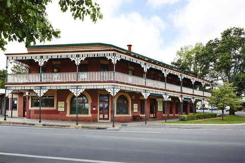 The Daylesford Hotel - St Kilda Accommodation 1